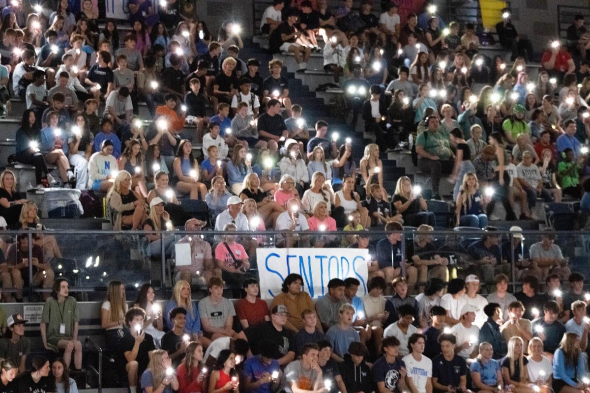 Seniors shining their lights.